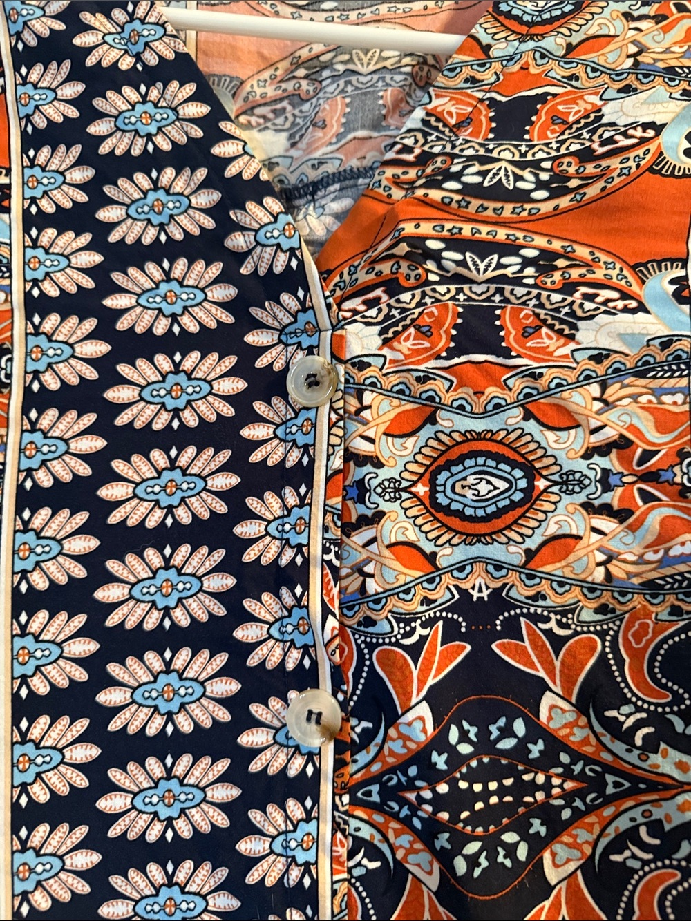 Patterned Blouse - Picture 2 of 6